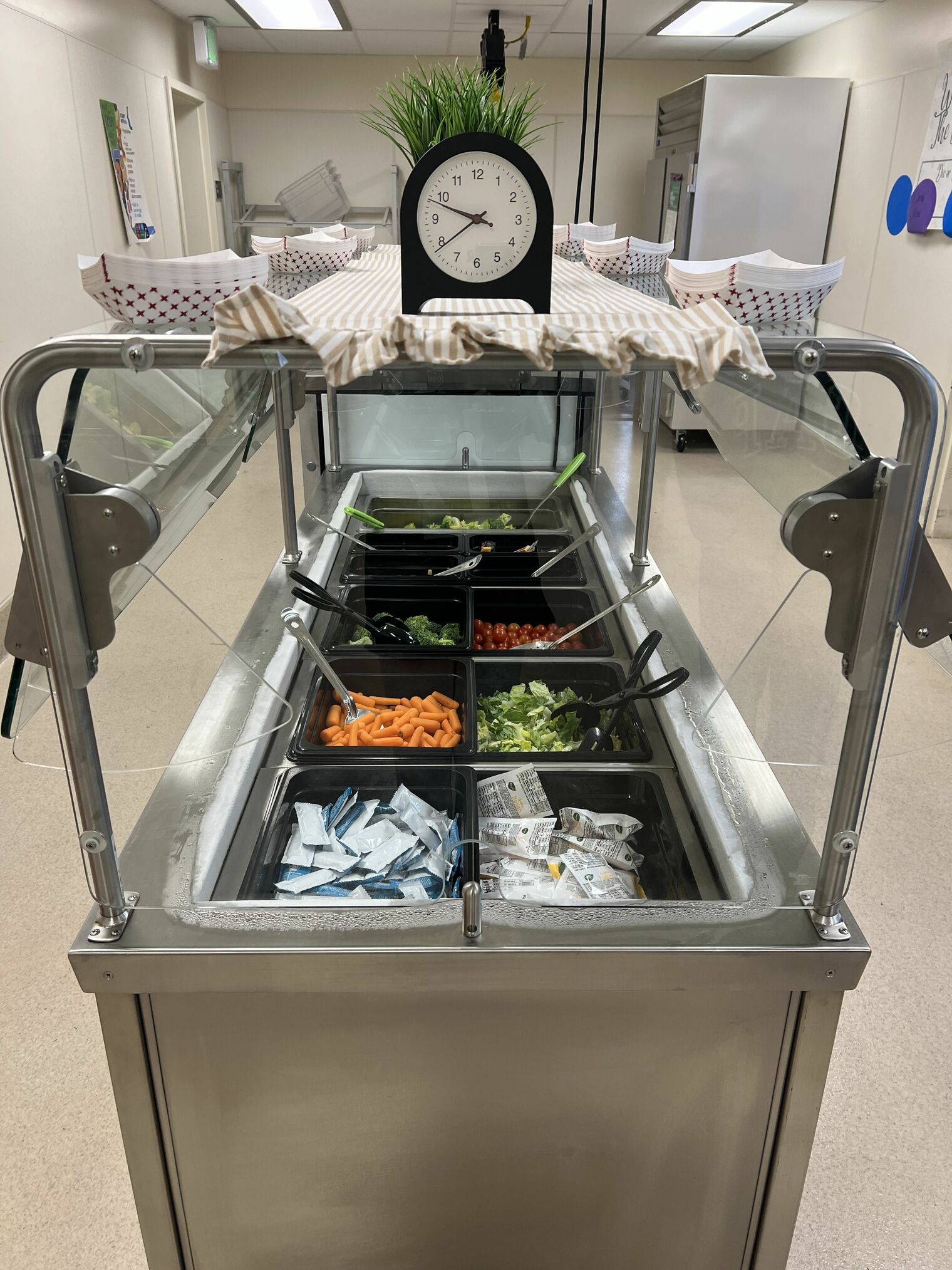 picture of the salad bar